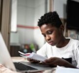 disadvantaged-student-learning-online-1000x600-1-300x180